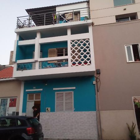 In The Heart Of Praia - Family B&B מראה חיצוני תמונה