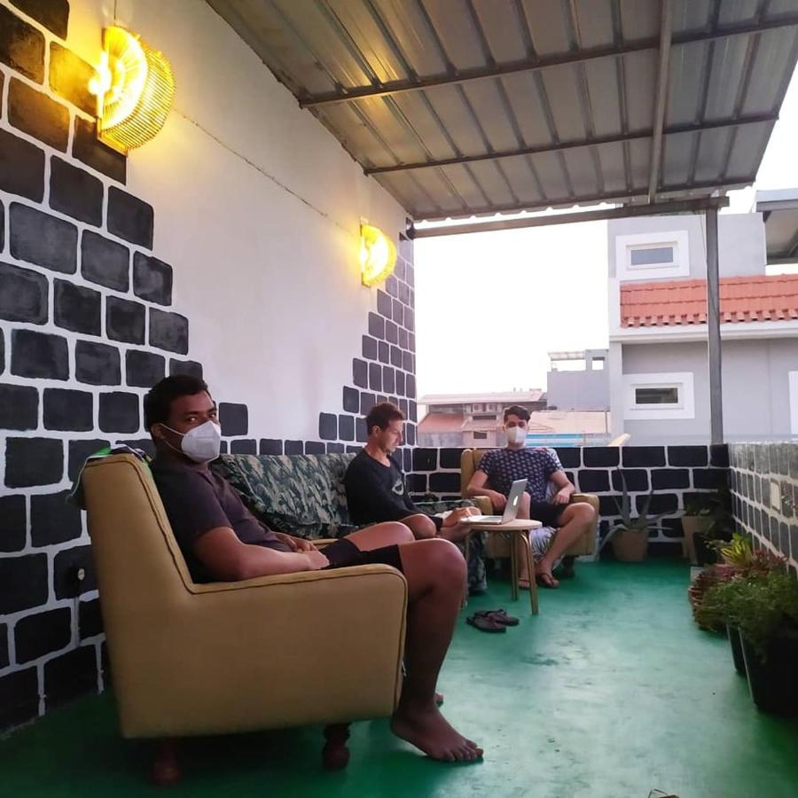 In The Heart Of Praia - Family B&B מראה חיצוני תמונה