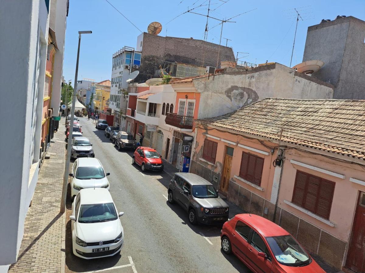 In The Heart Of Praia - Family B&B מראה חיצוני תמונה